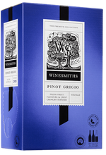 Load image into Gallery viewer, Winesmiths Premium Wine  2L
